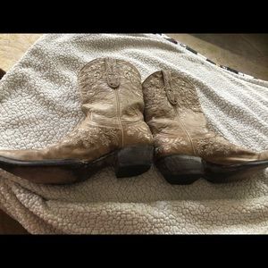 Feminine buff colored embroidered cowboy boots